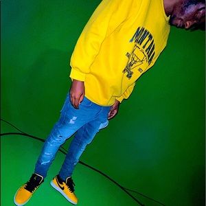 Meet your Posher, Amos